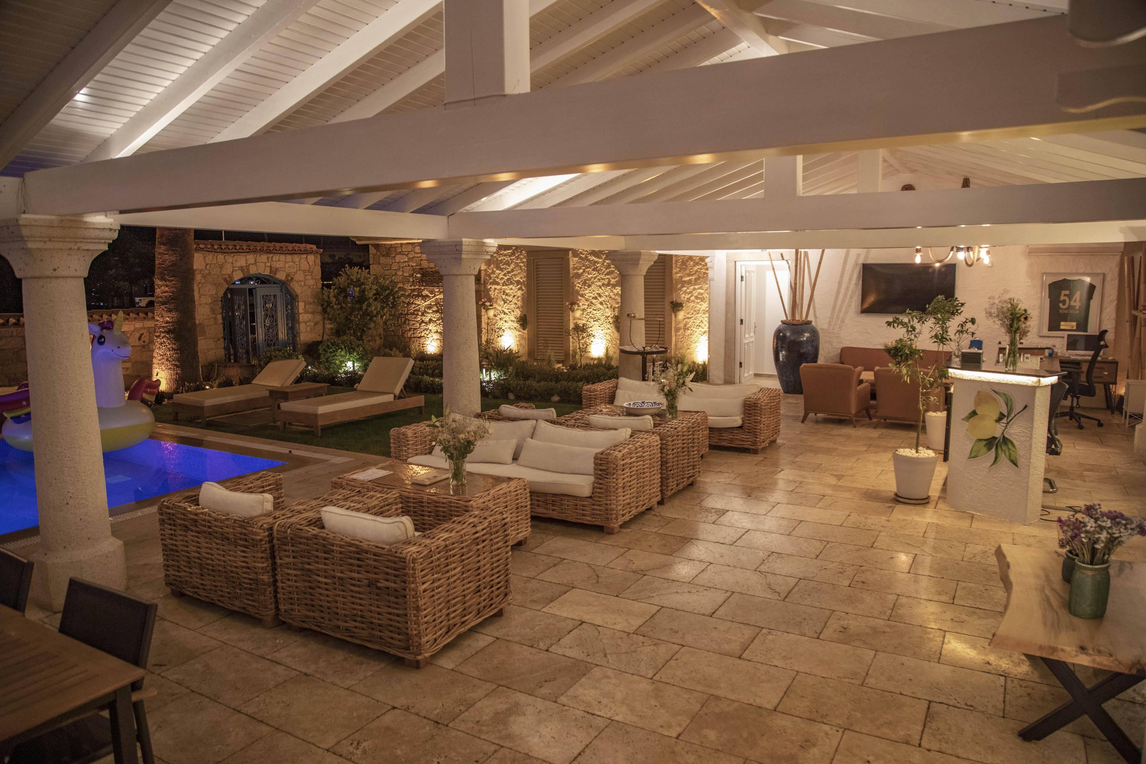 Alacati Limonaia Hotel Ngoại thất bức ảnh
