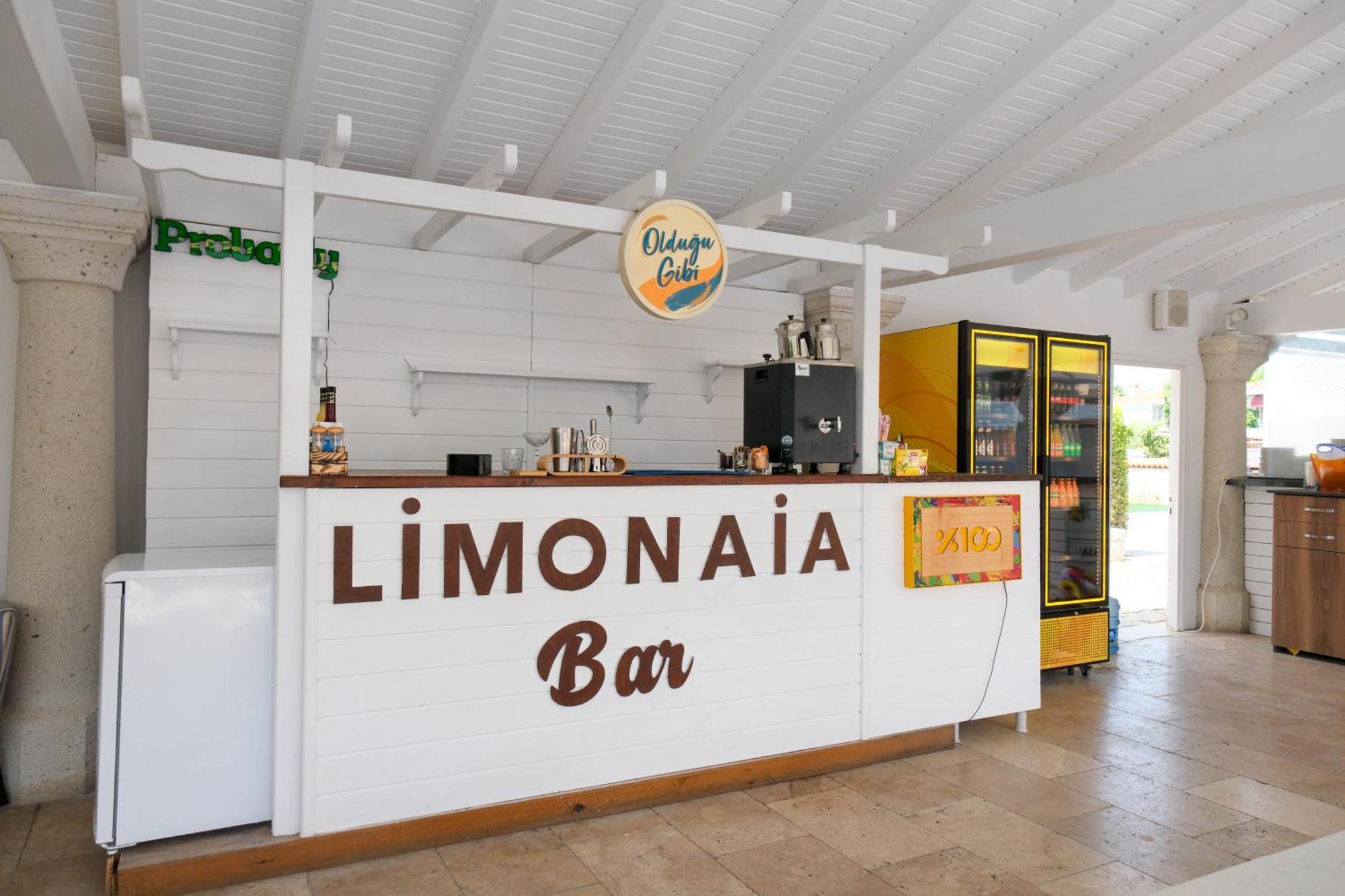 Alacati Limonaia Hotel Ngoại thất bức ảnh