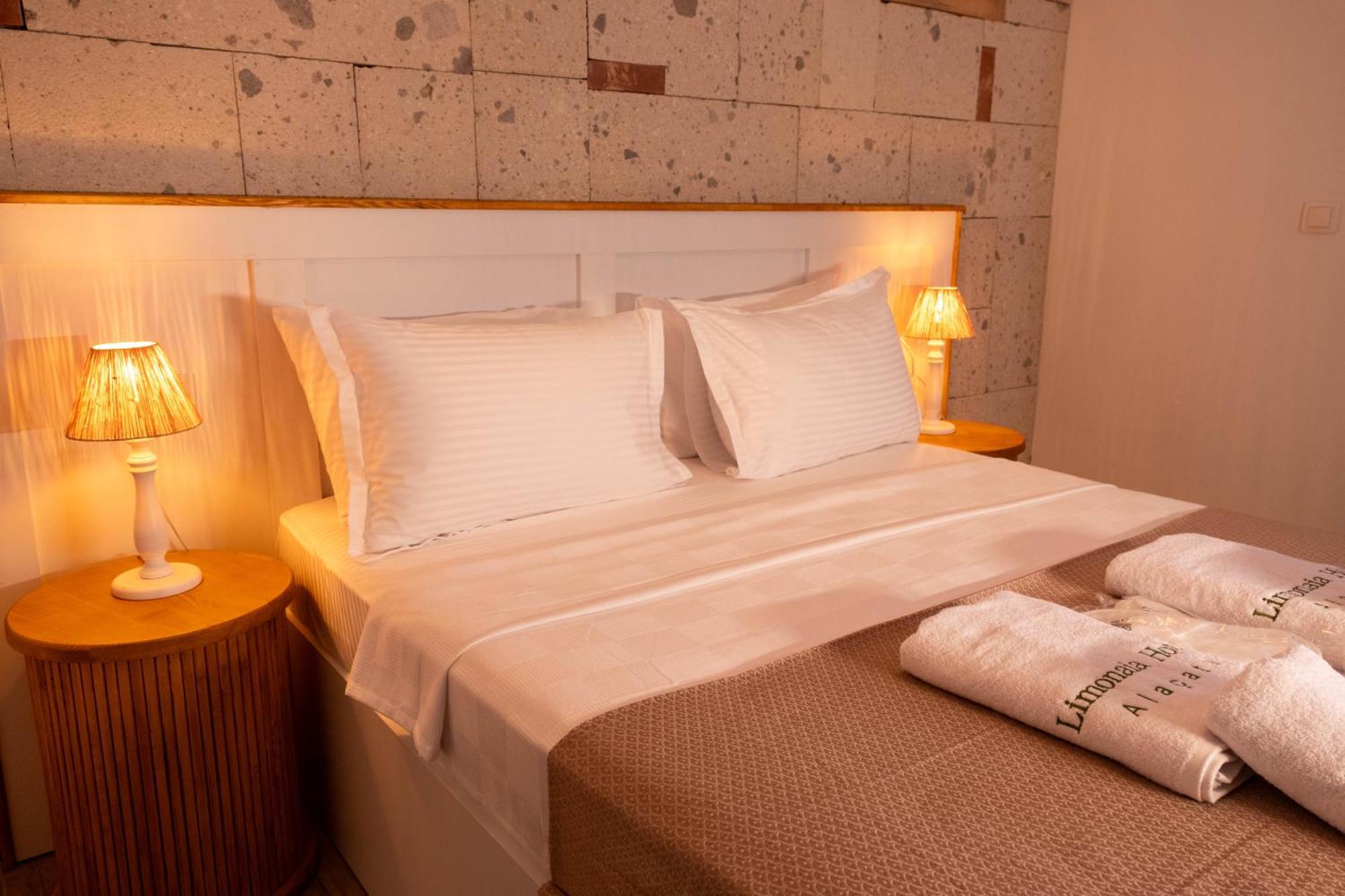 Alacati Limonaia Hotel Ngoại thất bức ảnh